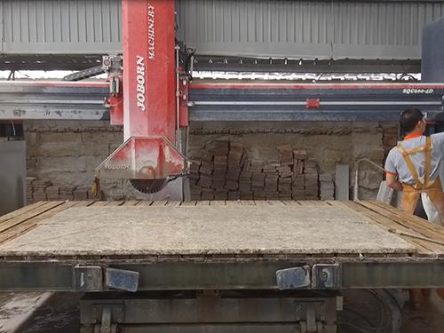 Precauções a ter com o uso de máquinas de tratamento de pedra